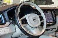 Volvo XC60 din 2022 cu 74.466 km - oferta VOL172921 - foto 26