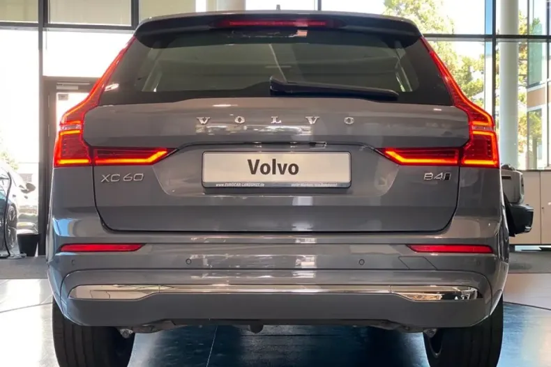 Volvo XC60 din 2022 cu 74.466 km - oferta VOL172921 - foto 28