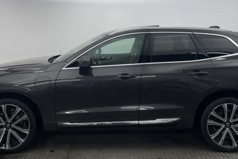 Volvo XC60 din 2021 cu 77.227 km - oferta VOL172922 - foto 3