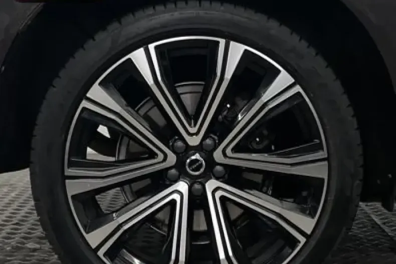 Volvo XC60 din 2021 cu 77.227 km - oferta VOL172922 - foto 15