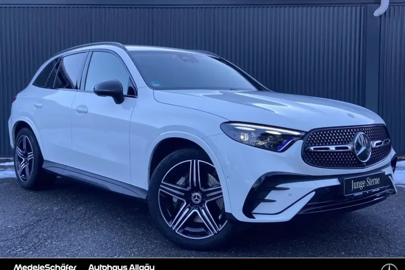 Mercedes-Benz GLC 220 din 2025 cu 8.957 km - oferta MER172925 - foto 1