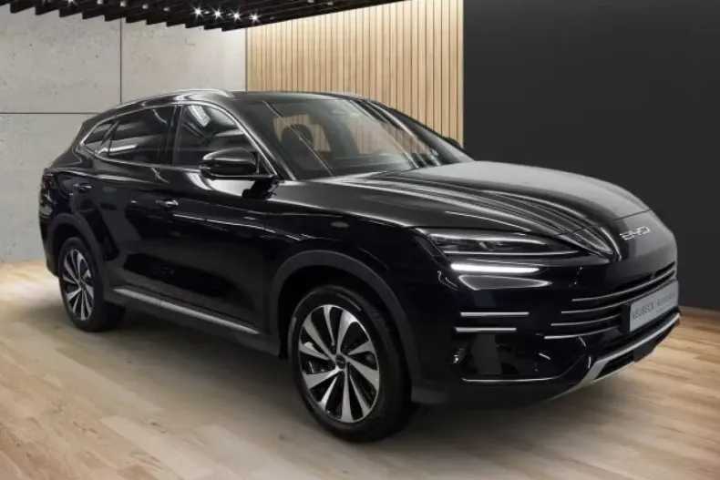 BYD SEAL U din 2025 cu 3.999 km - oferta BYD172926 - foto 1