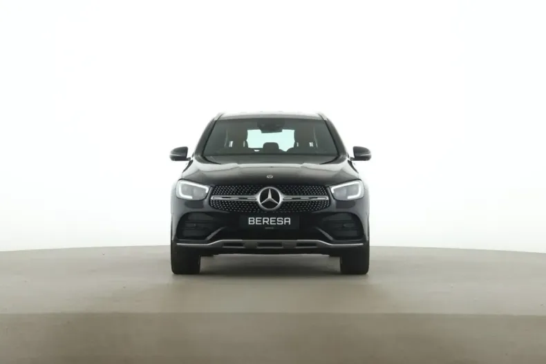 Mercedes-Benz GLC 300 din 2021 cu 37.200 km - oferta MER172929 - foto 2