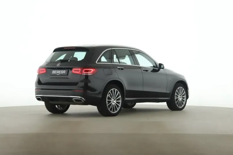 Mercedes-Benz GLC 300 din 2021 cu 37.200 km - oferta MER172929 - foto 6