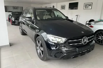 Mercedes-Benz GLC 300 din 2021 - oferta MER172931