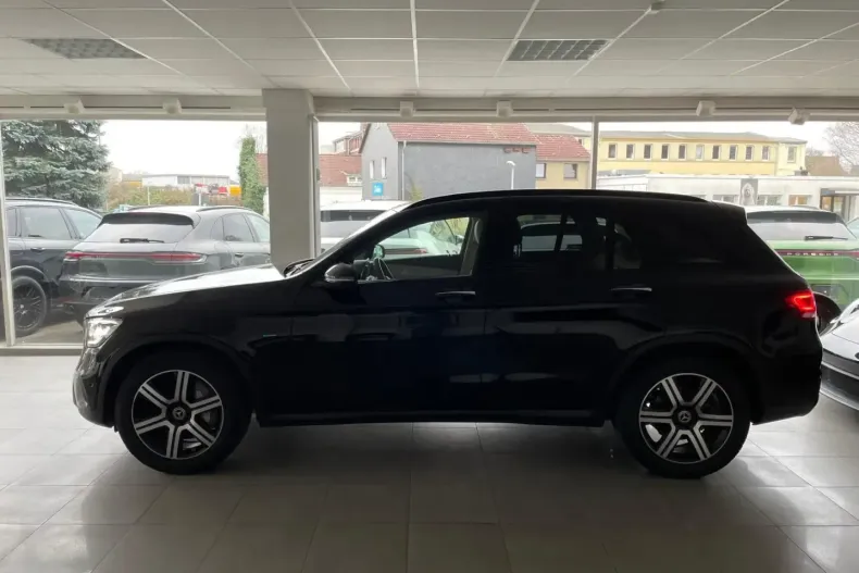 Mercedes-Benz GLC 300 din 2021 cu 91.300 km - oferta MER172931 - foto 7