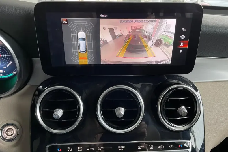 Mercedes-Benz GLC 300 din 2021 cu 91.300 km - oferta MER172931 - foto 12