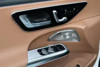 Mercedes-Benz E 200 din 2024 cu 11.384 km - oferta MER172936 - foto 5