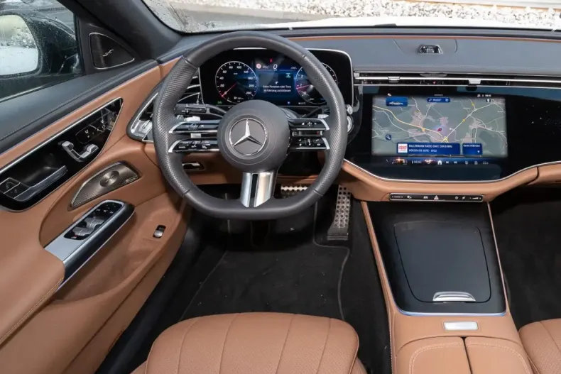 Mercedes-Benz E 200 din 2024 cu 11.384 km - oferta MER172936 - foto 6