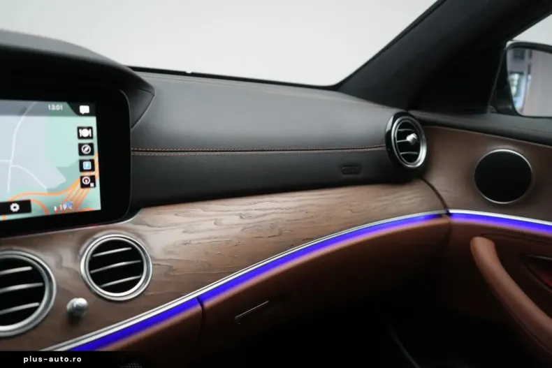 Mercedes-Benz E 300 din 2021 cu 68.000 km - oferta MER172941 - foto 19