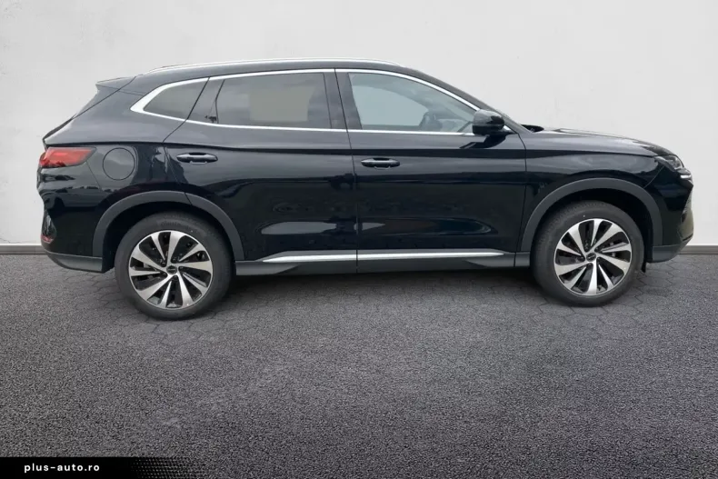 BYD SEAL U din 2025 cu 2.500 km - oferta BYD172942 - foto 3