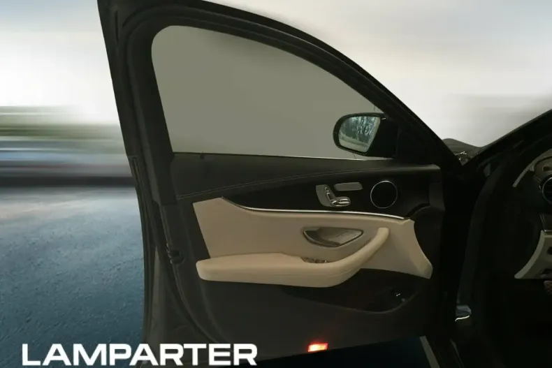 Mercedes-Benz E 300 din 2021 cu 35.788 km - oferta MER172945 - foto 10