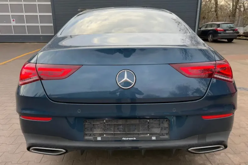 Mercedes-Benz CLA 250 din 2023 cu 95.281 km - oferta MER172966 - foto 12