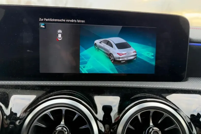 Mercedes-Benz CLA 250 din 2023 cu 95.281 km - oferta MER172966 - foto 18