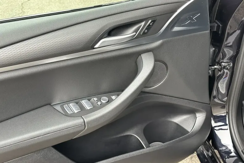 BMW X4 din 2024 cu 4.000 km - oferta BMW172982 - foto 24