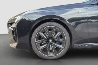 BMW 740 din 2024 cu 11.990 km - oferta BMW172997 - foto 32