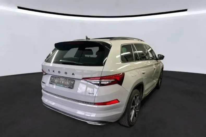 Skoda Kodiaq din 2021 cu 54.500 km - oferta SKO173000 - foto 3