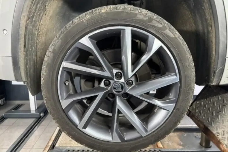 Skoda Kodiaq din 2021 cu 54.500 km - oferta SKO173000 - foto 10