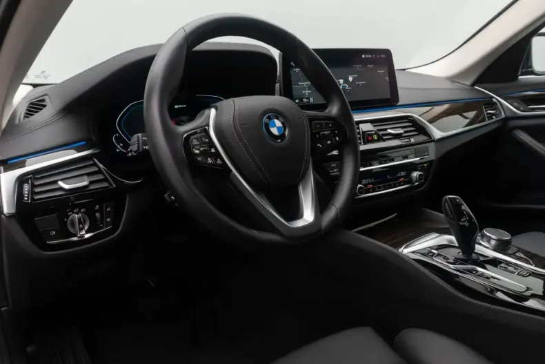 BMW 530 din 2022 cu 37.911 km - oferta BMW173021 - foto 20