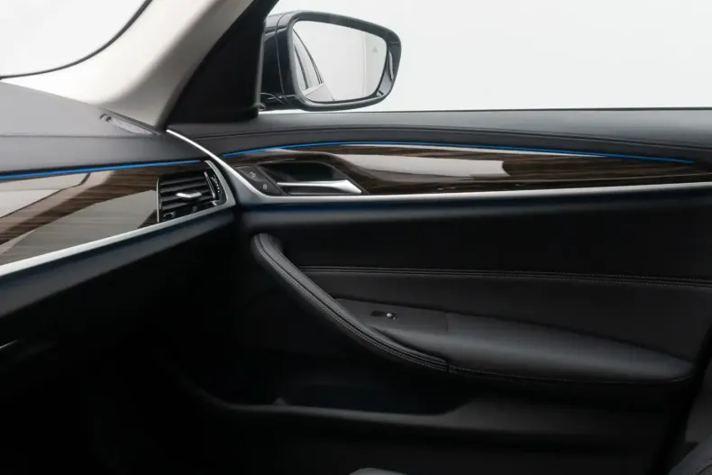 BMW 530 din 2022 cu 37.911 km - oferta BMW173021 - foto 32