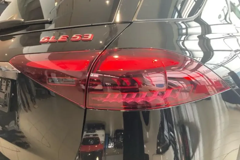 Mercedes-Benz GLE 53 AMG din 2025 cu 17.615 km - oferta MER173038 - foto 18