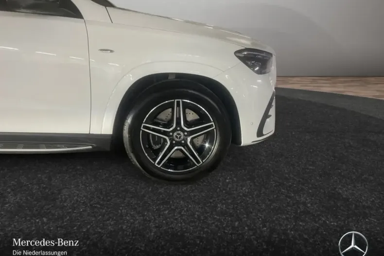 Mercedes-Benz GLE 400 din 2025 cu 9.808 km - oferta MER173042 - foto 4