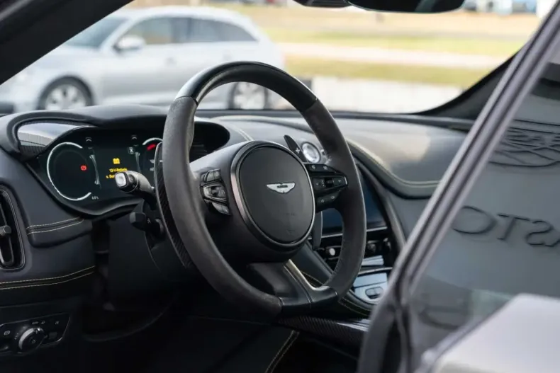 Aston Martin DBX din 2023 cu 25.500 km - oferta AST173046 - foto 27