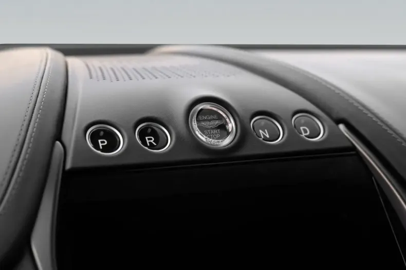 Aston Martin DBX din 2024 cu 7.760 km - oferta AST173048 - foto 25