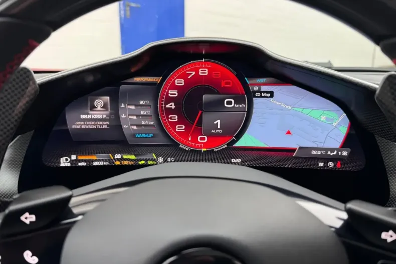 Ferrari 296 GTB din 2024 cu 2.700 km - oferta FER173050 - foto 21