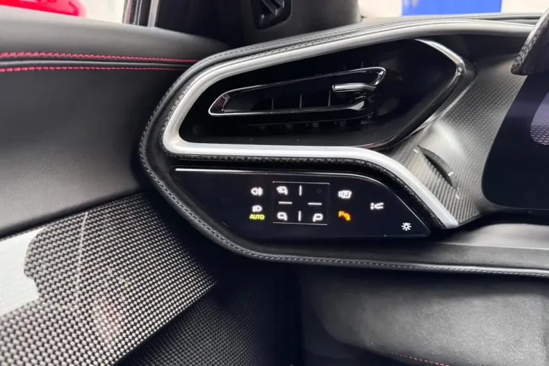 Ferrari 296 GTB din 2024 cu 2.700 km - oferta FER173050 - foto 25