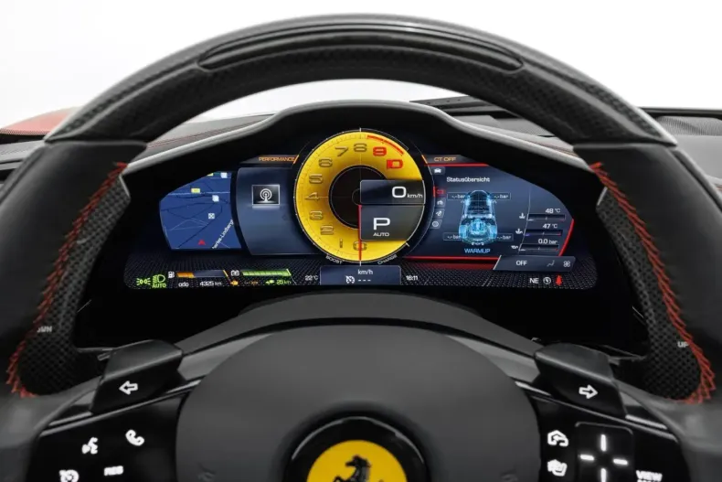 Ferrari SF90 din 2023 cu 4.500 km - oferta FER173052 - foto 15