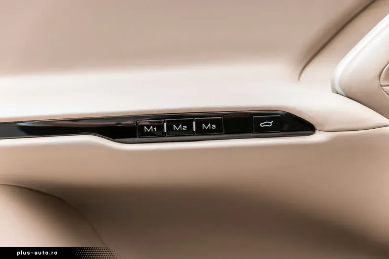 Ferrari Purosangue din 2023 cu 11.543 km - oferta FER173056 - foto 44