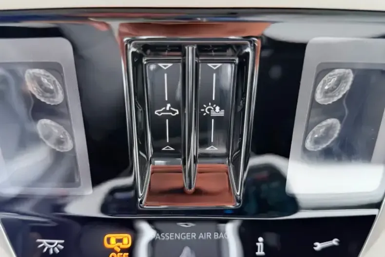 Volkswagen Passat din 2024 cu 11.000 km - oferta VOL173061 - foto 32