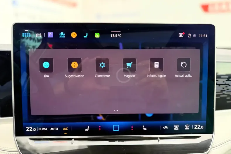 Volkswagen Passat din 2024 cu 11.000 km - oferta VOL173061 - foto 33