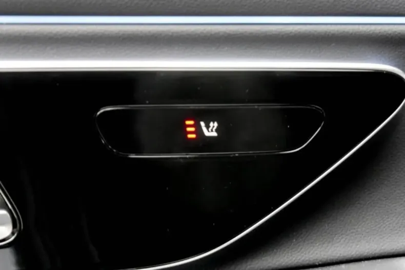 Mercedes-Benz E 300 din 2025 cu 21.436 km - oferta MER173062 - foto 18