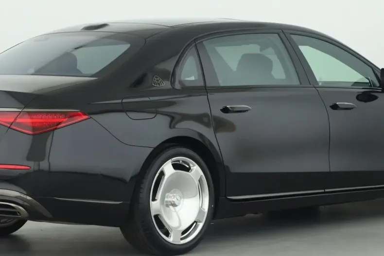 Mercedes-Benz S 680 din 2025 cu 6.046 km - oferta MER173070 - foto 5