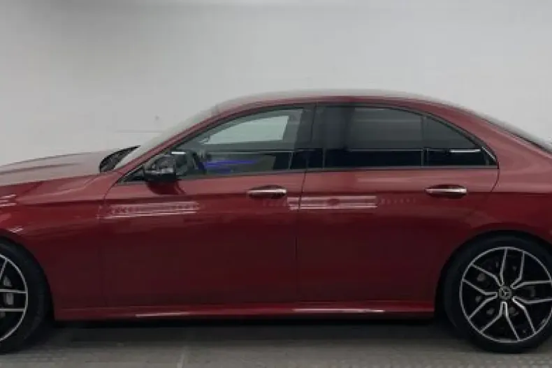 Mercedes-Benz E 400 din 2022 cu 98.030 km - oferta MER173072 - foto 2