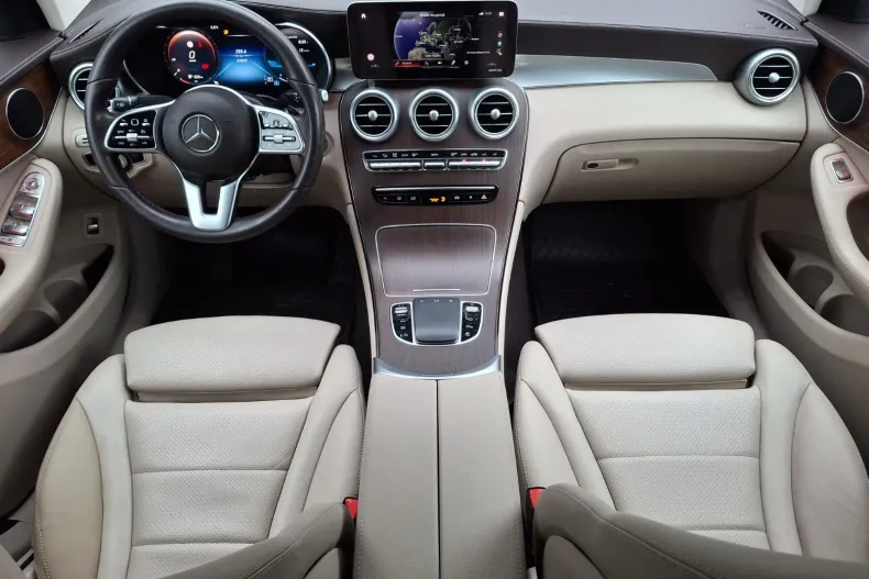 Mercedes-Benz GLC din 2020 cu 83.840 km - oferta MER173087 - foto 16