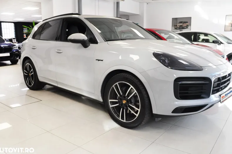 Porsche Cayenne din 2023 cu 37.000 km - oferta POR173094 - foto 4