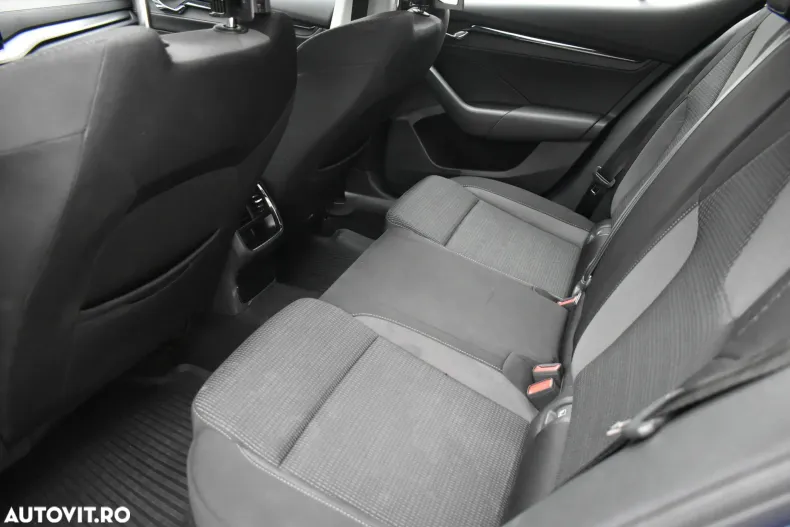 Skoda Octavia din 2023 cu 77.550 km - oferta SKO173095 - foto 18