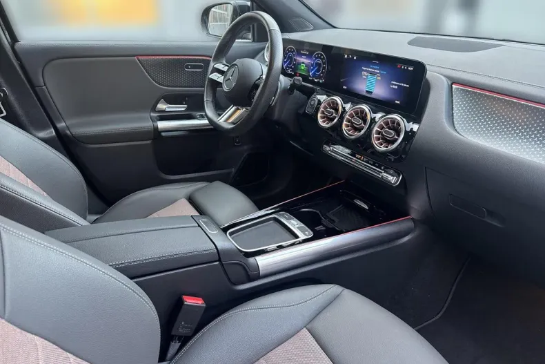 Mercedes-Benz EQA din 2024 cu 8.014 km - oferta MER173098 - foto 12