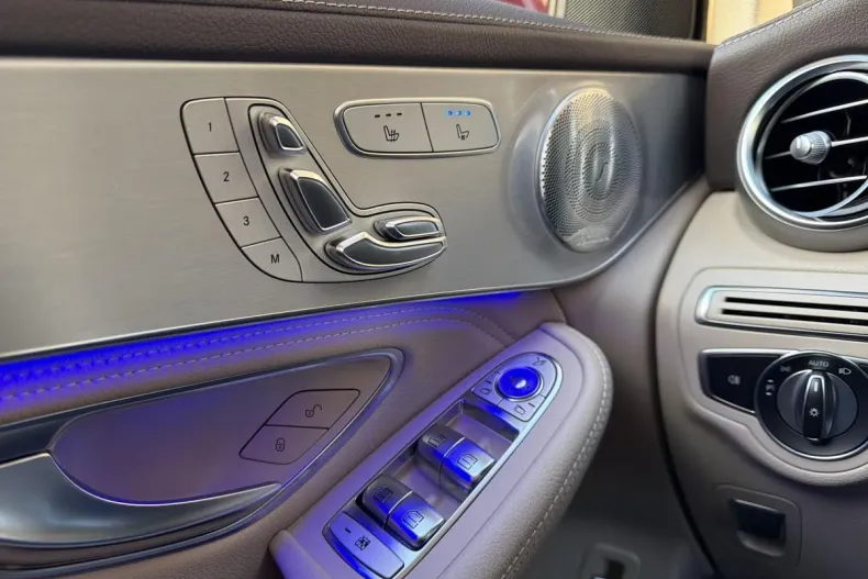 Mercedes-Benz GLC din 2020 cu 57.200 km - oferta MER173099 - foto 16