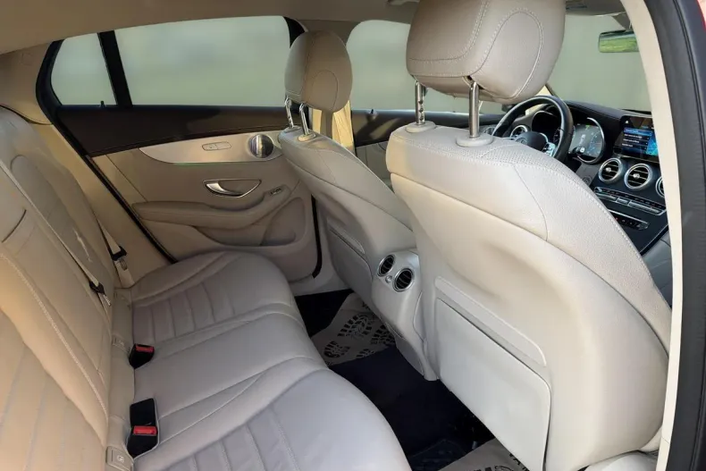 Mercedes-Benz GLC din 2020 cu 57.200 km - oferta MER173099 - foto 18