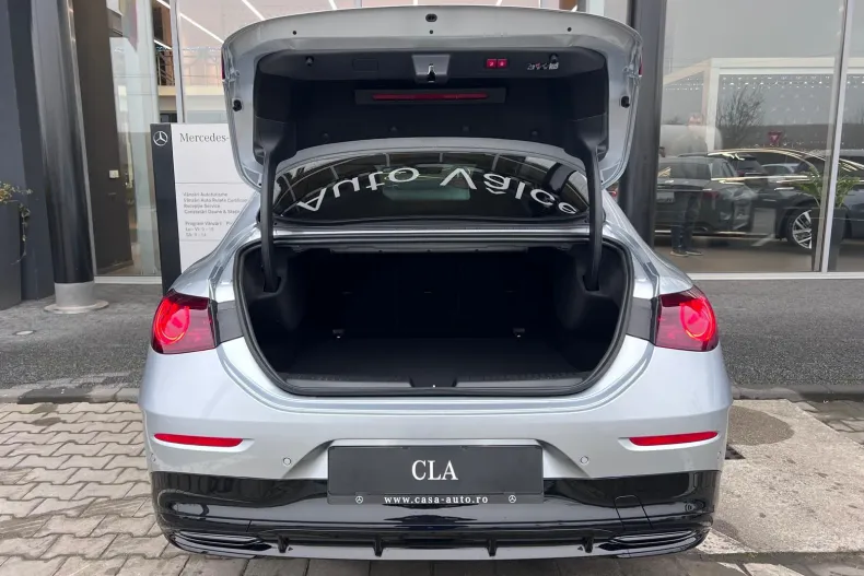 Mercedes-Benz CLA din 2025 cu 10 km - oferta MER173101 - foto 4