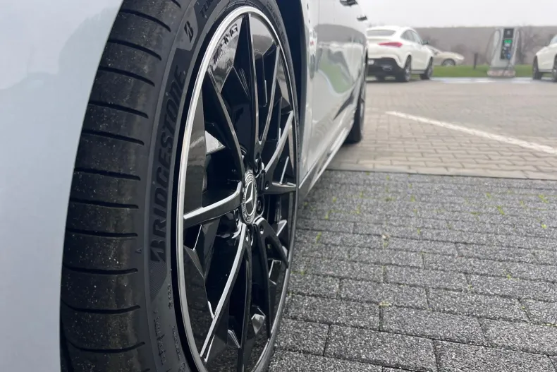 Mercedes-Benz CLA din 2025 cu 10 km - oferta MER173101 - foto 15