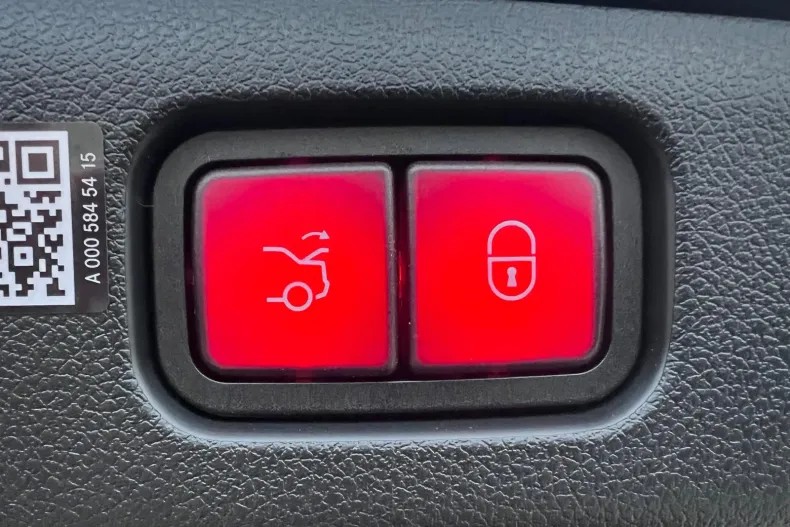 Mercedes-Benz E din 2025 cu 10 km - oferta MER173102 - foto 5