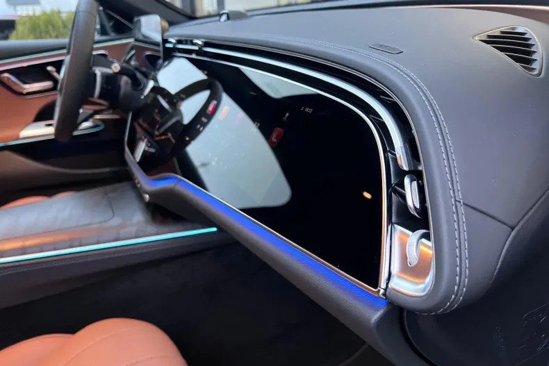 Mercedes-Benz E din 2025 cu 10 km - oferta MER173102 - foto 17