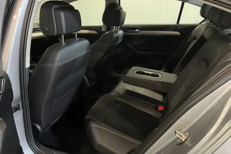 Volkswagen Passat din 2020 cu 74.432 km - oferta VOL173110 - foto 10