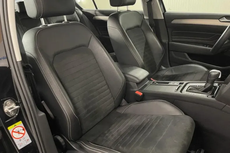 Volkswagen Passat din 2020 cu 58.744 km - oferta VOL173111 - foto 9