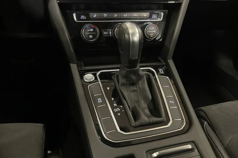 Volkswagen Passat din 2020 cu 58.744 km - oferta VOL173111 - foto 23